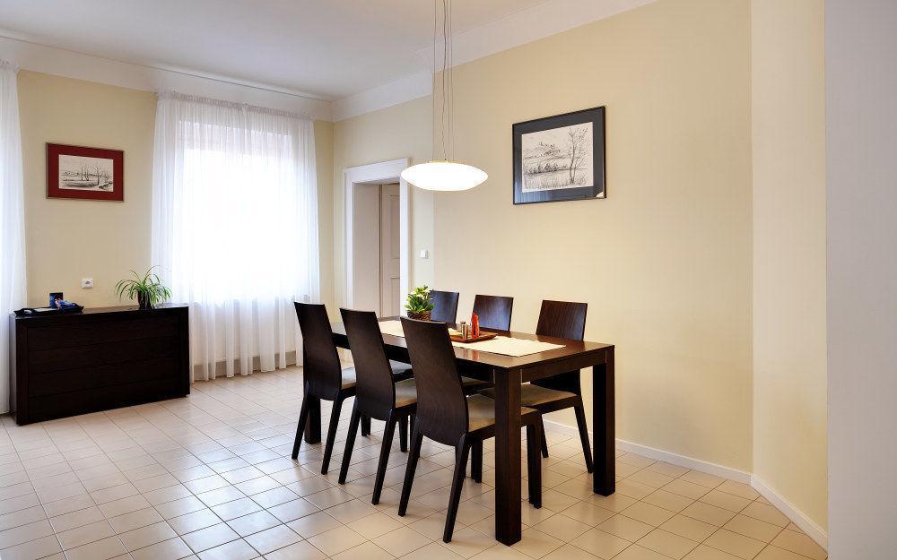 Karlova 25 Apartment *